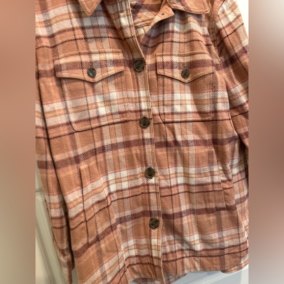 LOFT Mauve Plaid Button Down Shacket Medium Petite - Picture 4 of 7